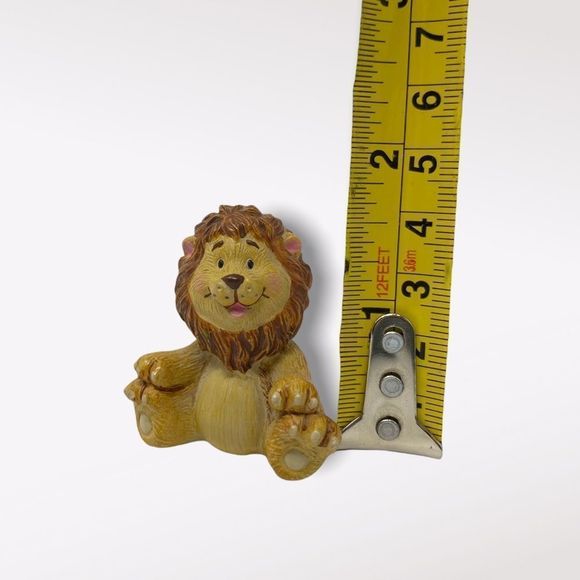 3/$15 Mini Lion Figure - Picture 4 of 4